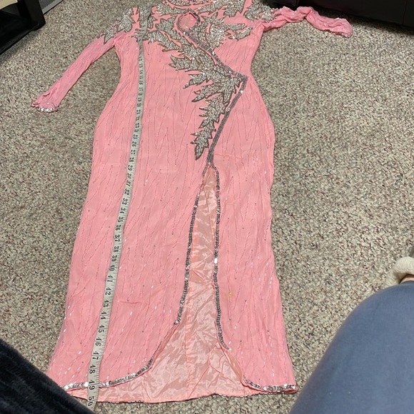 Vintage 100% silk beaded/sequinned gown - Picture 8 of 11